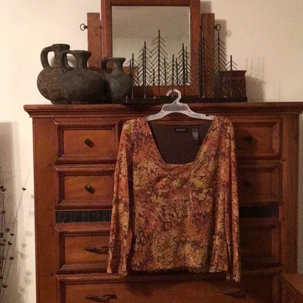 XL Women’s Floral Long Sleeve lined Top by Axcess